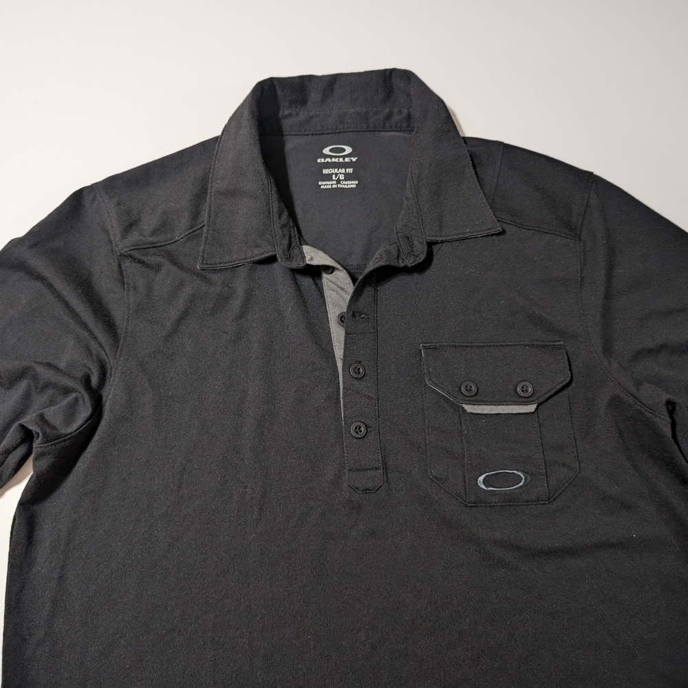 Oakley Men's Black Polo Shirt